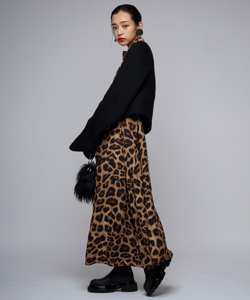 Narcissus(ナルシス)の「【Narcissus】ニット2WAYカーディガン(カーディガン/ボレロ・レディース・グレー/ブラック・FREE)」の4枚目の写真