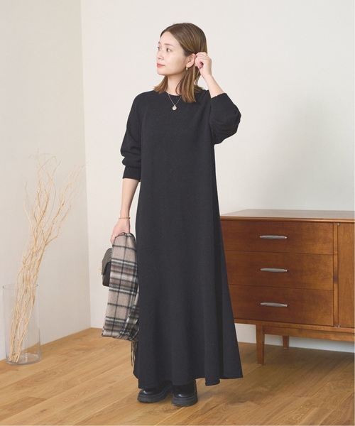 JOURNAL STANDARD（ジャーナルスタンダード）の「《追加》トラペーズワンピース（ワンピース・レディース・グレー/ブラック/ベージュ・38/36）」の4枚目の写真