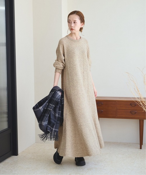 JOURNAL STANDARD（ジャーナルスタンダード）の「《追加》トラペーズワンピース（ワンピース・レディース・グレー/ブラック/ベージュ・38/36）」の13枚目の写真