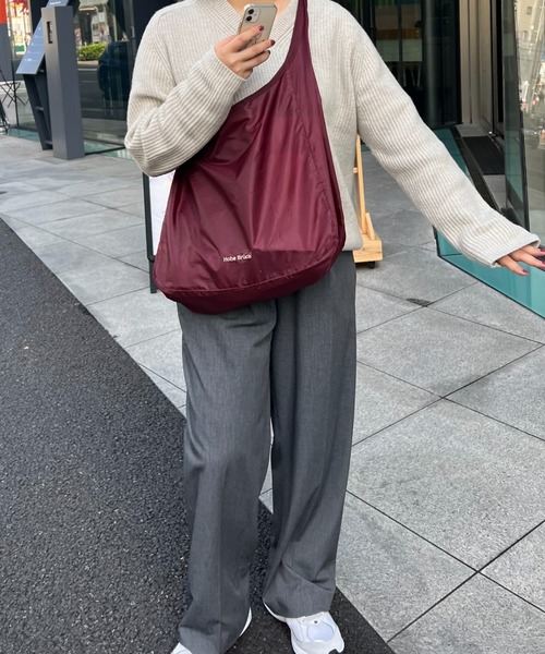 Daily russet（デイリー ラシット）の「【パッカブル仕様】ワンショルダーバッグ（ショルダーバッグ・レディース・ボルドー/イエロー/ホワイト/ブラック/ベージュ/ブラウン/グレー/カーキ・FREE）」の22枚目の写真