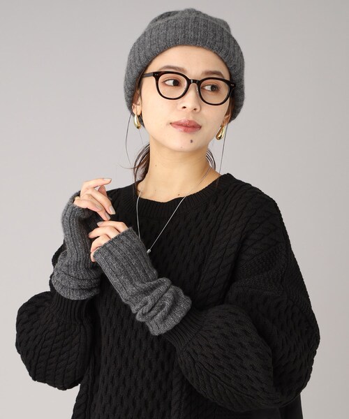 UNTITLED（アンタイトル）の「◆【カシミヤ100%】フィンガーレスグローブ（手袋・レディース・チャコールグレー/ナチュラル・99）」の4枚目の写真