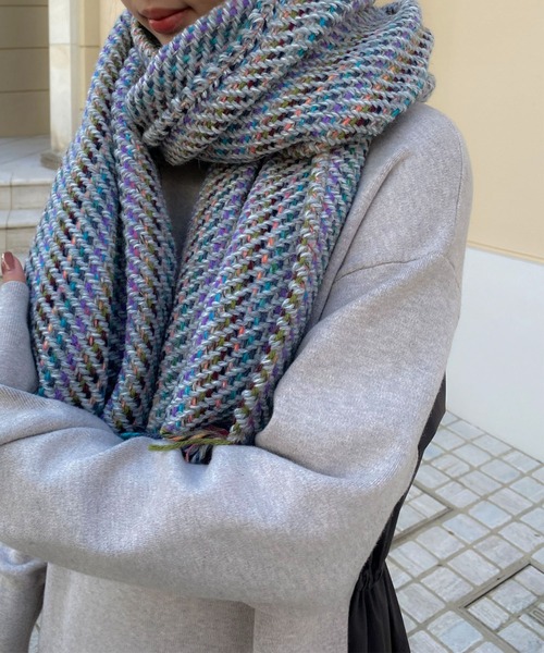 John branigan(ジョンブラニガン)の「【John Branigan】TWEED STOLE(マフラー・レディース・ピンク/ブラック/アイボリー・FREE)」の4枚目の写真