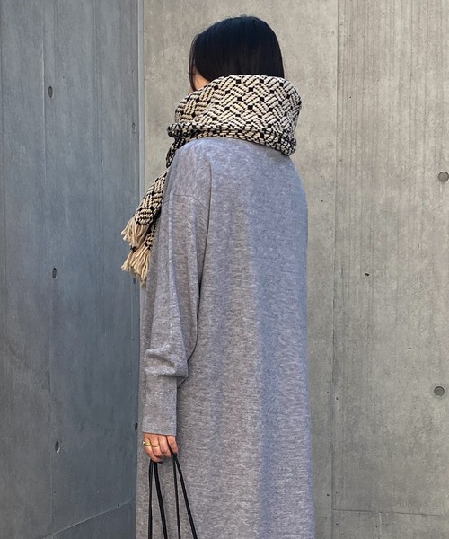 John branigan(ジョンブラニガン)の「【John Branigan】TWEED STOLE(マフラー・レディース・ピンク/ブラック/アイボリー・FREE)」の21枚目の写真