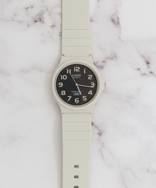 CASIO(カシオ)の「《CASIO(カシオ)》EARTH COLOR Square&Round ANALOGUE(アナログ腕時計・メンズ・ライトブルー/ベージュ/ネイビー/カーキ/ワインレッド/ベージュ系その他/ブルー系その他/ライトピンク・FREE)」の3枚目の写真