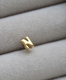 colleca la（コレカラ）の「イニシャル・アルファベットピアス〈片耳用〉【ZOZOTOWN限定】（ピアス（片耳用））」