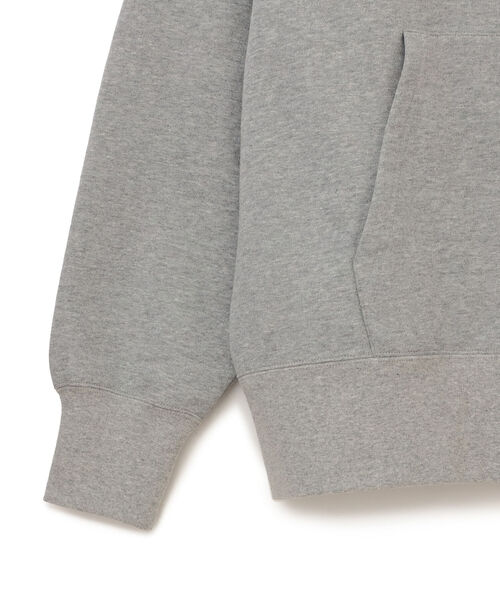 J.PRESS(ジェイプレス)の「J.PRESS × BEAMS LIGHTS / 別注 ロゴ スウェット フーディ(パーカー・メンズ・グレー/ネイビー・M/L)」の17枚目の写真