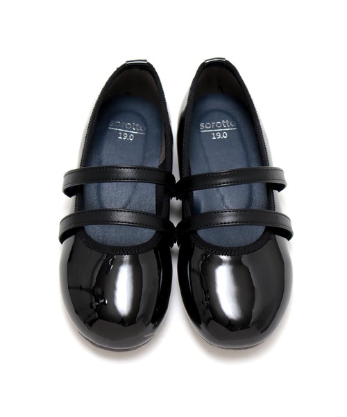 SOROTTO（ソロット）の「ゴム付きダブルベルト パンプス（バレエシューズ・キッズ・ブラック/シルバー/ホワイト/ネイビー・16.0cm/17.0cm/18.0cm/19.0cm/20.0cm/21.0cm/22.0cm）」の20枚目の写真
