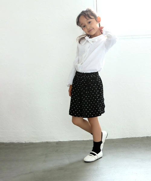 SOROTTO（ソロット）の「ゴム付きダブルベルト パンプス（バレエシューズ・キッズ・ブラック/シルバー/ホワイト/ネイビー・16.0cm/17.0cm/18.0cm/19.0cm/20.0cm/21.0cm/22.0cm）」の7枚目の写真