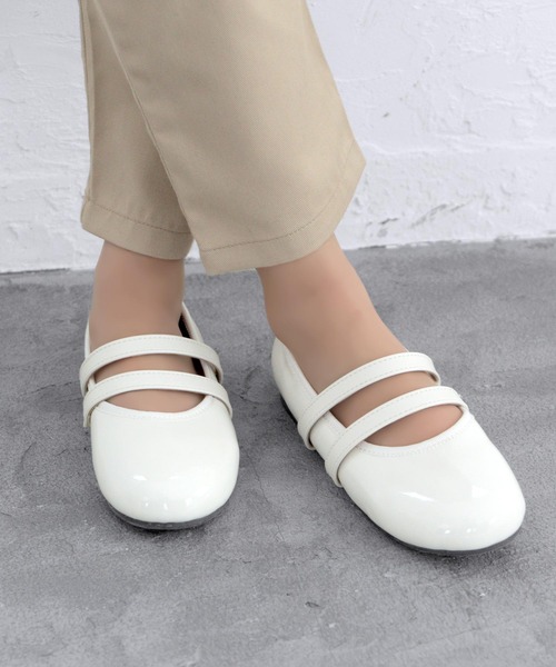 SOROTTO（ソロット）の「ゴム付きダブルベルト パンプス（バレエシューズ・キッズ・ブラック/シルバー/ホワイト/ネイビー・16.0cm/17.0cm/18.0cm/19.0cm/20.0cm/21.0cm/22.0cm）」の12枚目の写真