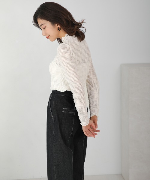 Bou Jeloud(ブージュルード)の「ボトルネックシアーインナー(Tシャツ/カットソー・レディース・ホワイト/ブラック・FREE)」の7枚目の写真