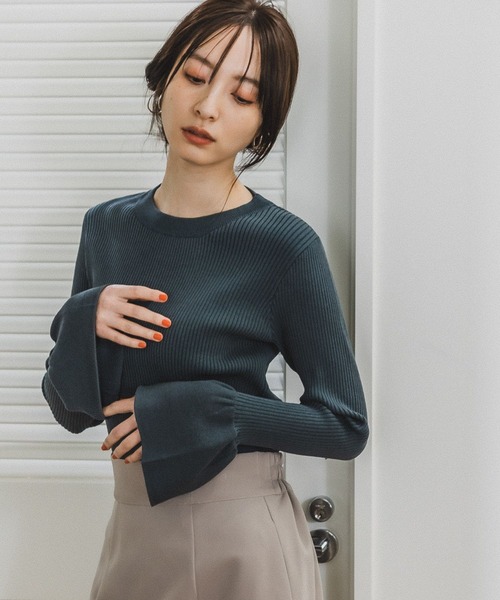 Andemiu（アンデミュウ）の「リブソデフレアニット187263（ニット/セーター・レディース・ブラック/オフホワイト/ピンク/グリーン・FREE）」の3枚目の写真