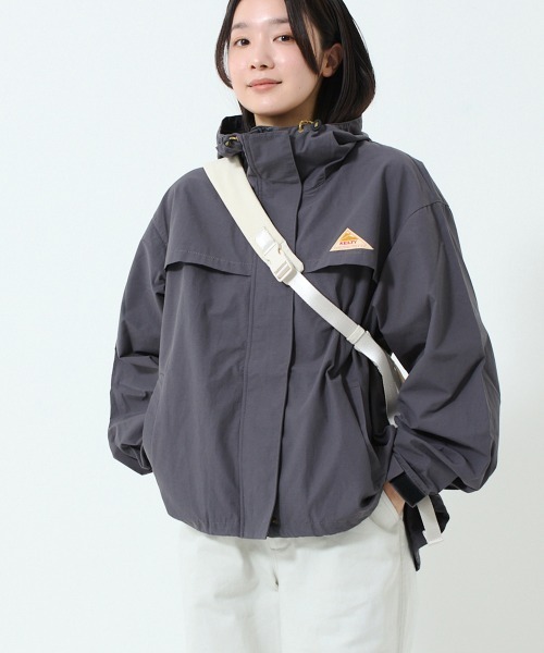 KELTY（ケルティ）の「ザパタジャケット / ショート丈マウンテンパーカ（撥水）（マウンテンパーカー・レディース・ブラック/カーキ/ベージュ/ライトブルー/ネイビー/チャコールグレー・M/L/S）」の11枚目の写真