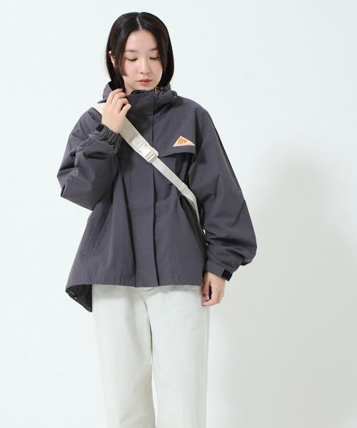KELTY（ケルティ）の「ザパタジャケット / ショート丈マウンテンパーカ（撥水）（マウンテンパーカー・レディース・ブラック/カーキ/ベージュ/ライトブルー/ネイビー/チャコールグレー・M/L/S）」の13枚目の写真