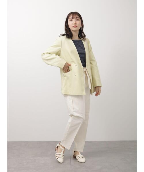 Te chichi TERRASSE（テチチテラス）の「パールボタンノーカラー