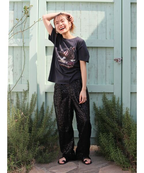 Ungrid（アングリッド）の「イーグルプリントTee（Tシャツ/カットソー・レディース・チャコールグレー/オフホワイト・FREE）」の4枚目の写真