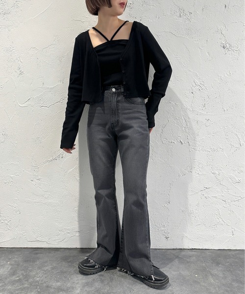 apres jour mignon（アプレジュールミニョン）の「裾スリットデニム【ZOZOTOWN限定アイテム】（デニムパンツ・レディース・グレー/ダークブルー/サックスブルー・SMALL/X-LARGE/MEDIUM/LARGE）」の12枚目の写真