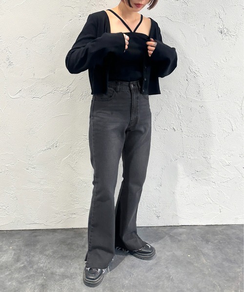 apres jour mignon（アプレジュールミニョン）の「裾スリットデニム【ZOZOTOWN限定アイテム】（デニムパンツ・レディース・グレー/ダークブルー/サックスブルー・SMALL/X-LARGE/MEDIUM/LARGE）」の13枚目の写真