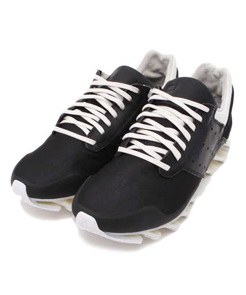 Rick Owens（リックオウエンス）の「RICK OWENS 『SPRING BLADE LOW』スニーカー（スニーカー・メンズ・ブラック/シルバー・8/9/7）」の2枚目の写真