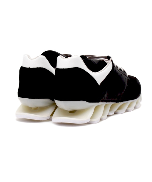 Rick Owens（リックオウエンス）の「RICK OWENS 『SPRING BLADE LOW』スニーカー（スニーカー・メンズ・ブラック/シルバー・8/9/7）」の6枚目の写真