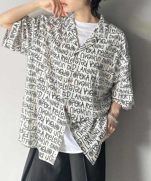 Java(ジャバ)の「《JaVa ジャバコラボ》大人の遊び心。柄開襟シャツ(シャツ/ブラウス・レディース・ブラック/ライトグレー/ホワイト系1/ホワイト系2/ホワイト系3/グレー系1/アイボリー系・LARGE/SMALL/X-LARGE/MEDIUM)」の1枚目の写真