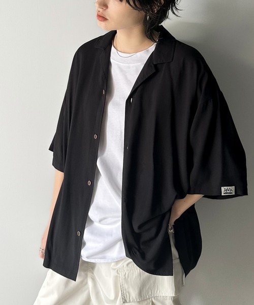 Java(ジャバ)の「《JaVa ジャバコラボ》大人の遊び心。柄開襟シャツ(シャツ/ブラウス・レディース・ブラック/ライトグレー/ホワイト系1/ホワイト系2/ホワイト系3/グレー系1/アイボリー系・LARGE/SMALL/X-LARGE/MEDIUM)」の4枚目の写真