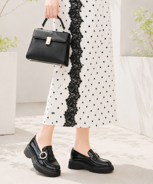 coca(ANDEX shoes product)(コカ)の「coca / ビジューバックル付き 厚底ローファー(ローファー・レディース・ブラック・SMALL/MEDIUM/LARGE)」の17枚目の写真