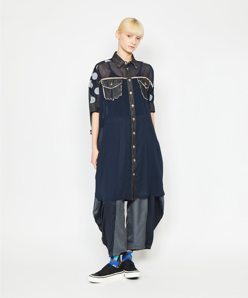 gomme（ゴム）の「ドットデニム　デニムシャツ（シャツ/ブラウス・レディース・インディゴブルー/ブラック・MEDIUM）」の17枚目の写真