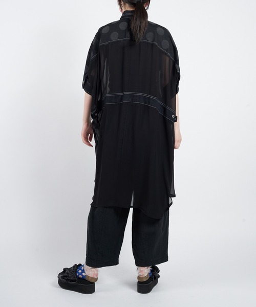 gomme（ゴム）の「ドットデニム　デニムシャツ（シャツ/ブラウス・レディース・インディゴブルー/ブラック・MEDIUM）」の6枚目の写真