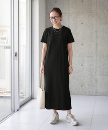 拾わないTシャツ型Iラインワンピース