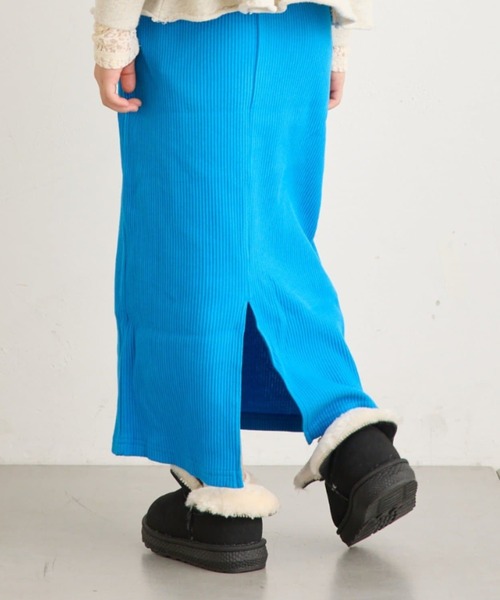 CIAOPANIC TYPY（チャオパニックティピー）の「【新色追加】【KIDS】Iラインリブスカート（スカート・キッズ・ブラック/ブルー系その他/オレンジ/ブルー/レッド/グレー/ライム/ピンク・S/M/L/XL/XXL）」の4枚目の写真