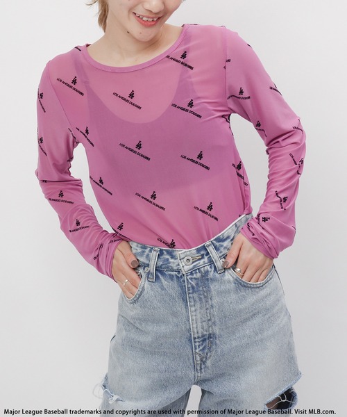 BACK TO THE FIELD（バック トゥー ザ フィールド）の「【MLB】総柄フロッキープリントチュールトップス（Tシャツ/カットソー・レディース・パープル/ブラック/ベージュ・FREE）」の14枚目の写真