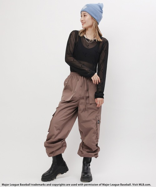 BACK TO THE FIELD（バック トゥー ザ フィールド）の「【MLB】総柄フロッキープリントチュールトップス（Tシャツ/カットソー・レディース・パープル/ブラック/ベージュ・FREE）」の11枚目の写真