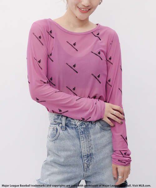 BACK TO THE FIELD（バック トゥー ザ フィールド）の「【MLB】総柄フロッキープリントチュールトップス（Tシャツ/カットソー・レディース・パープル/ブラック/ベージュ・FREE）」の13枚目の写真