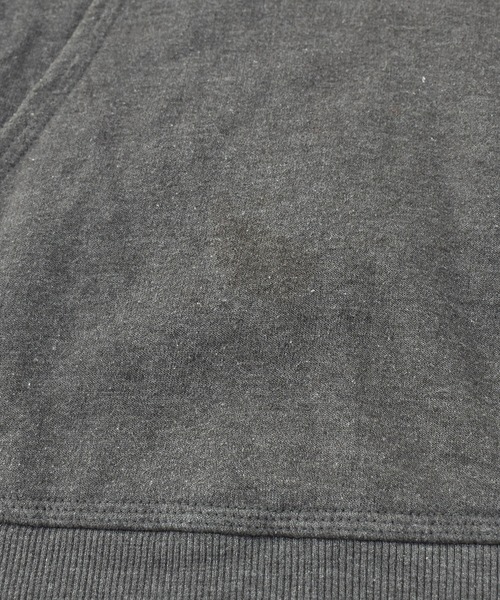 Champion(チャンピオン)の「【ヴィンテージ古着】Champion / チャンピオン ロゴ刺繍 スウェットパーカー(パーカー・メンズ・グレー・LARGE)」の10枚目の写真