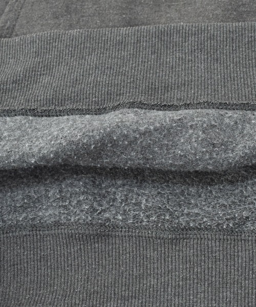 Champion(チャンピオン)の「【ヴィンテージ古着】Champion / チャンピオン ロゴ刺繍 スウェットパーカー(パーカー・メンズ・グレー・LARGE)」の8枚目の写真