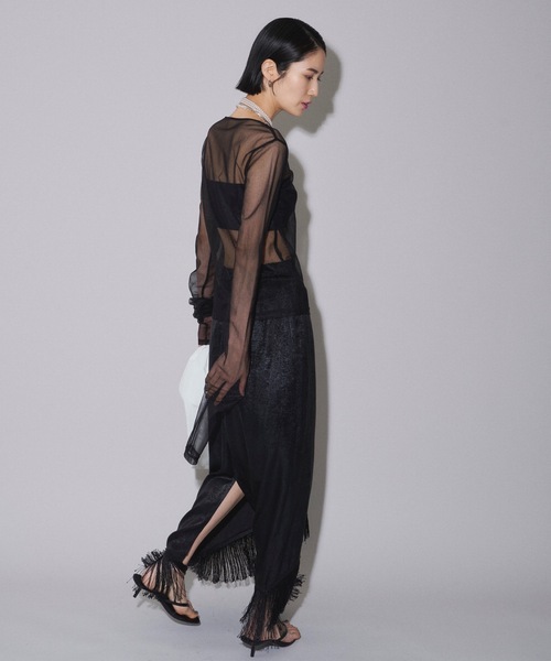 yae(ヤエ)の「Hem fringe skirt/ヘムフリンジスカート(スカート・レディース・ブラック/シルバー/ライトブルー・38/36)」の19枚目の写真