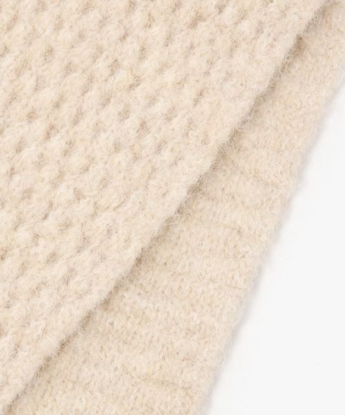 LOWRYS FARM（ローリーズファーム）の「サシコミニットマフラー　 973464（マフラー・レディース・ピンク/ブルー/ブラック/アイボリー・FREE）」の10枚目の写真