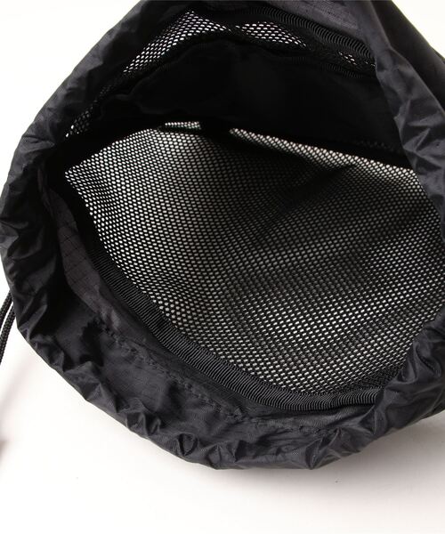 FREDRIK PACKERS(フレドリックパッカーズ)の「FREDRIK PACKERS / フレドリックパッカーズ / BELL SACK-S(ショルダーバッグ・レディース・ベージュ/ブラック・ONESIZE)」の5枚目の写真