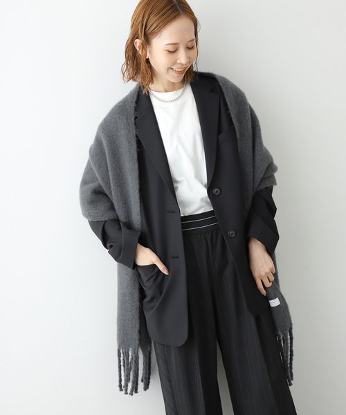 SLOBE IENA（スローブイエナ）の「SLOBE IEN エアリーカラーストール（ストール/ショール・レディース・キャメル/チャコールグレー/スカイブルー/ホワイト/ピンク・FREE）」の13枚目の写真