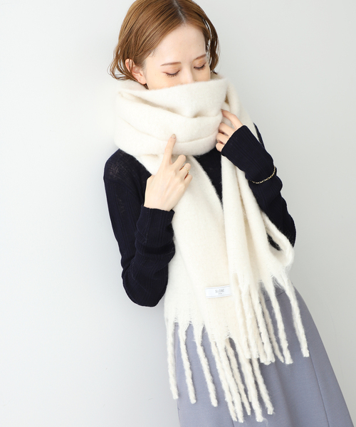 SLOBE IENA（スローブイエナ）の「SLOBE IEN エアリーカラーストール（ストール/ショール・レディース・キャメル/チャコールグレー/スカイブルー/ホワイト/ピンク・FREE）」の20枚目の写真