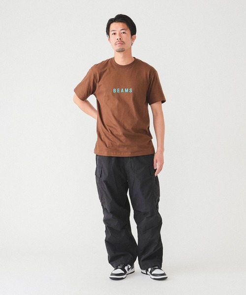 BEAMS（ビームス）の「BEAMS / ロゴ Tシャツ（Tシャツ/カットソー・メンズ・ブラック/ブラウン/ホワイト・MEDIUM/SMALL/LARGE/XX-LARGE/X-LARGE）」の20枚目の写真