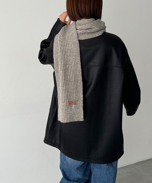 CANAL JEAN（キャナルジーン）の「El mar　カシミアタッチリブマフラー（マフラー・レディース・チャコールグレー/ブルー/ベージュ/グレー/ブラウン・ONE SIZE）」の7枚目の写真