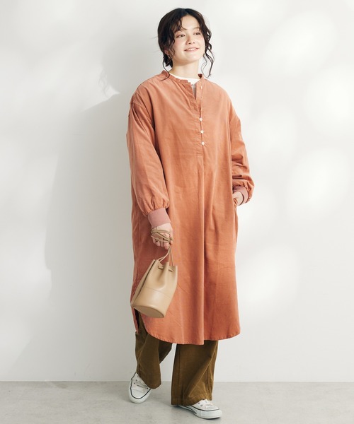 CRAFT STANDARD BOUTIQUE(クラフトスタンダードブティック)の「コーデュロイリブ付きワンピース(ワンピース・レディース・チャコールグレー/アイボリー/ブルー/ライトピンク・FREE)」の4枚目の写真