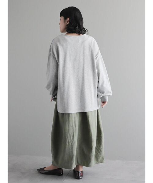 CRAFT STANDARD BOUTIQUE(クラフトスタンダードブティック)の「裏毛レイヤード風プルオーバー(Tシャツ/カットソー・レディース・杢グレー/ブラック/アイボリー/サックスブルー・FREE)」の12枚目の写真
