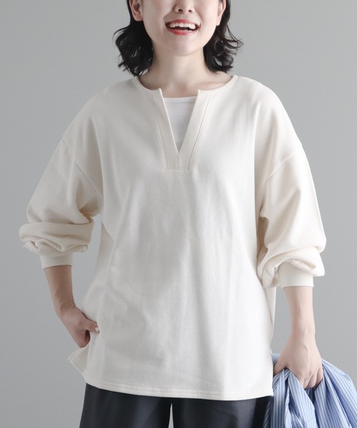 CRAFT STANDARD BOUTIQUE(クラフトスタンダードブティック)の「裏毛レイヤード風プルオーバー(Tシャツ/カットソー・レディース・杢グレー/ブラック/アイボリー/サックスブルー・FREE)」の1枚目の写真