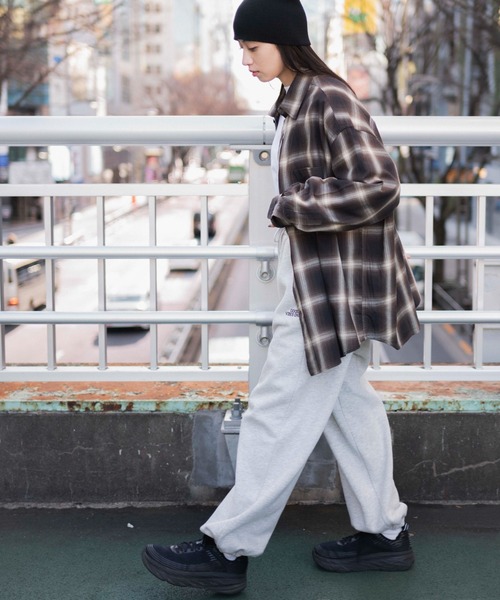 WEGO（ウィゴー）の「WEGO/オンブレチェックシャツ（シャツ/ブラウス・メンズ・ブルー系その他2/ブラック系その他2/ブラウン系その他2/レッド系その他・SMALL/MEDIUM/LARGE）」の6枚目の写真