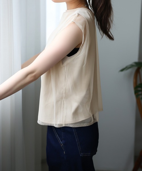 Girly Doll（ガーリードール）の「チュールレイヤードノースリーブTee（Tシャツ/カットソー・レディース・ベージュ/カーキ/ブラック/オフホワイト・F）」の10枚目の写真