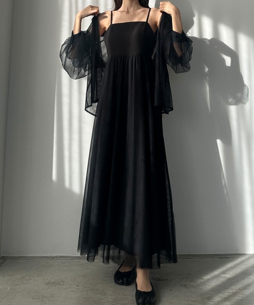 Louere(ルエレ)の「チュール切替フレアキャミワンピース(ワンピース・レディース・ブラック/ダークグレー/アイボリー/ライトグレー/ブルー・X-LARGE/LARGE/MEDIUM/SMALL)」の17枚目の写真