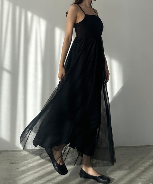 Louere(ルエレ)の「チュール切替フレアキャミワンピース(ワンピース・レディース・ブラック/ダークグレー/アイボリー/ライトグレー/ブルー・X-LARGE/LARGE/MEDIUM/SMALL)」の9枚目の写真