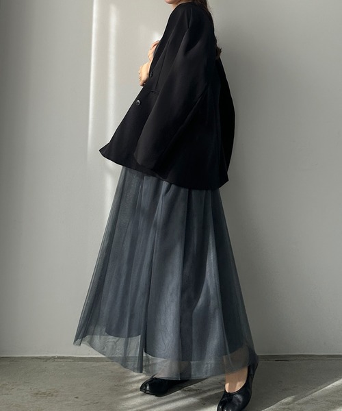 Louere(ルエレ)の「チュール切替フレアキャミワンピース(ワンピース・レディース・ブラック/ダークグレー/アイボリー/ライトグレー/ブルー・X-LARGE/LARGE/MEDIUM/SMALL)」の6枚目の写真